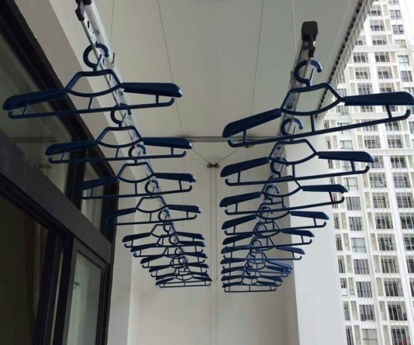 Bạn đã biết cách tự sửa giàn phơi thông minh khi bị rối cáp chưa?