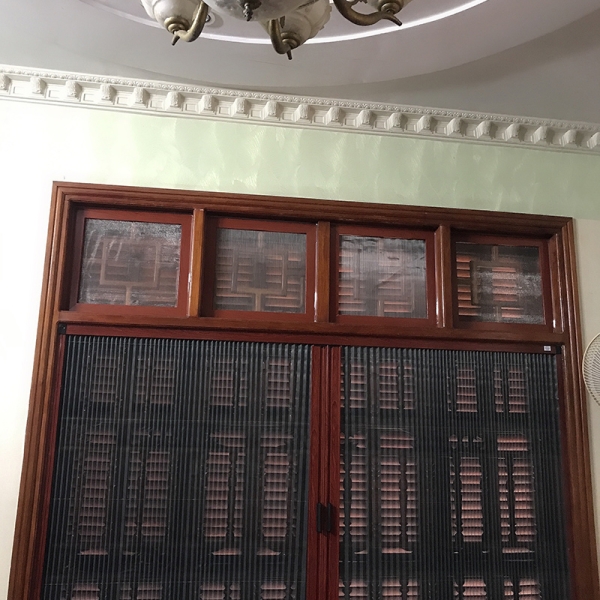 cua-luoi-chong-muoi-2-canh-dang-lua-mau-van-go